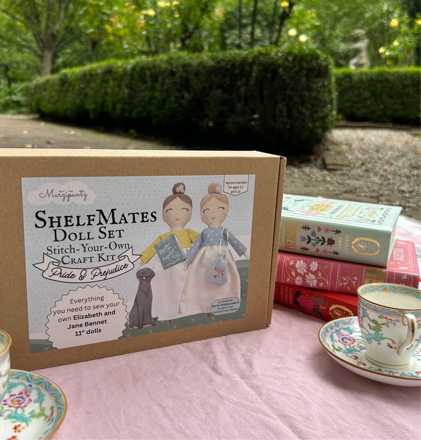 ShelfMates Craft Kit - Pride and Prejudice Dolls