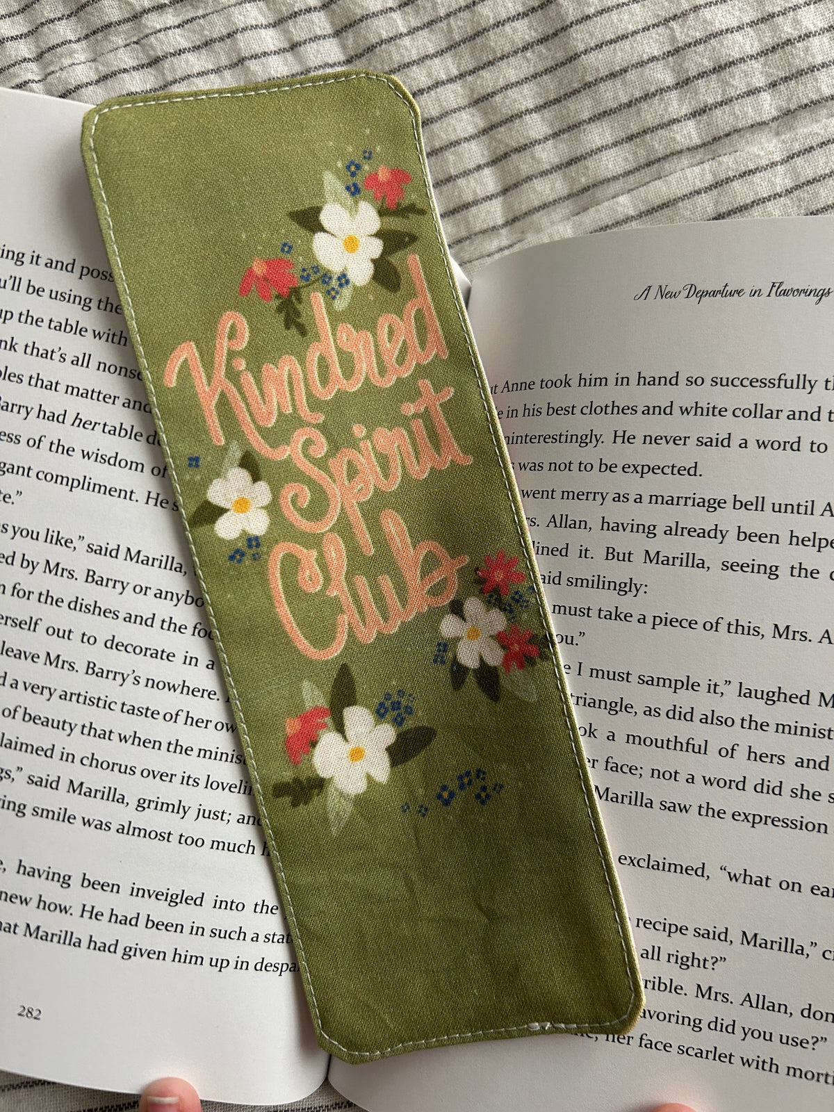 Kindred Spirit Club Anne of Green Gables Book Mark / Cloth bookmark literary gift